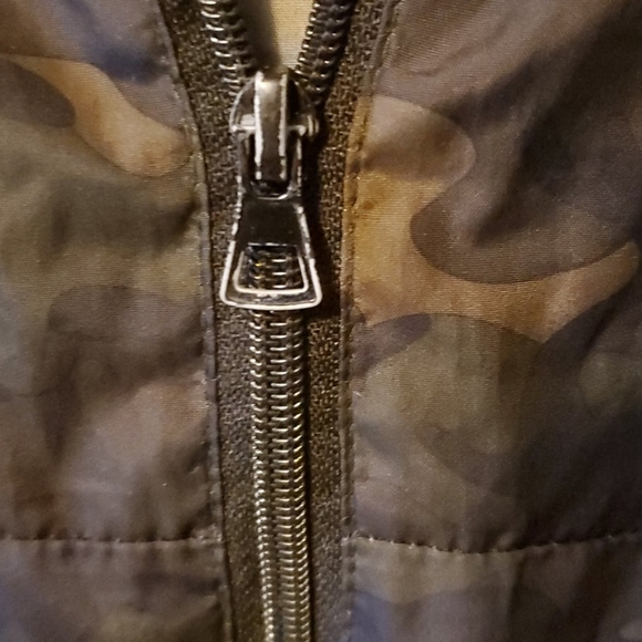 Craft and flow hooded jacket camouflage - Picture 5 of 7